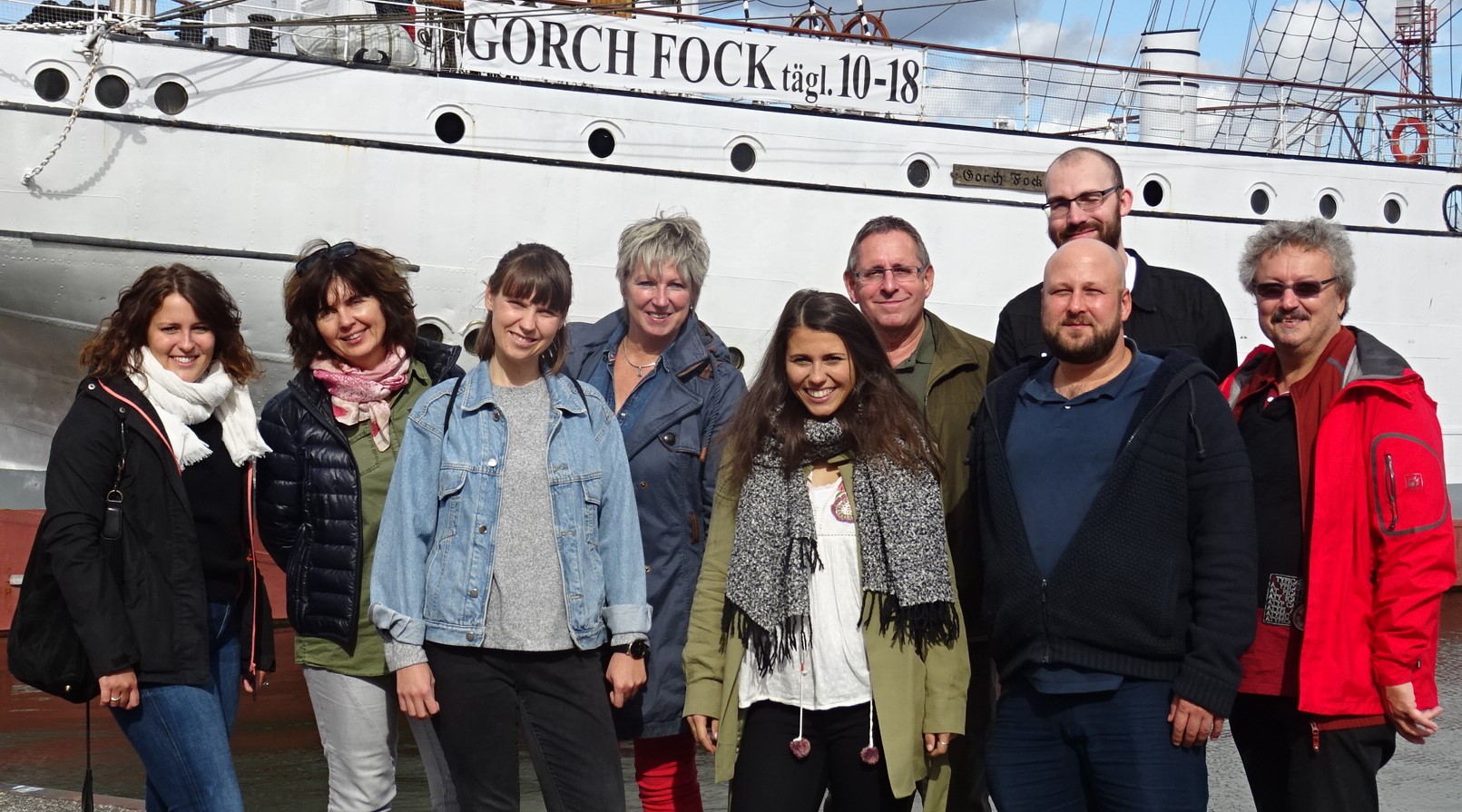 Das Team 2018 bei der Klausurtagung in Stralsund Das Team 2018 bei der Klausurtagung in Stralsund